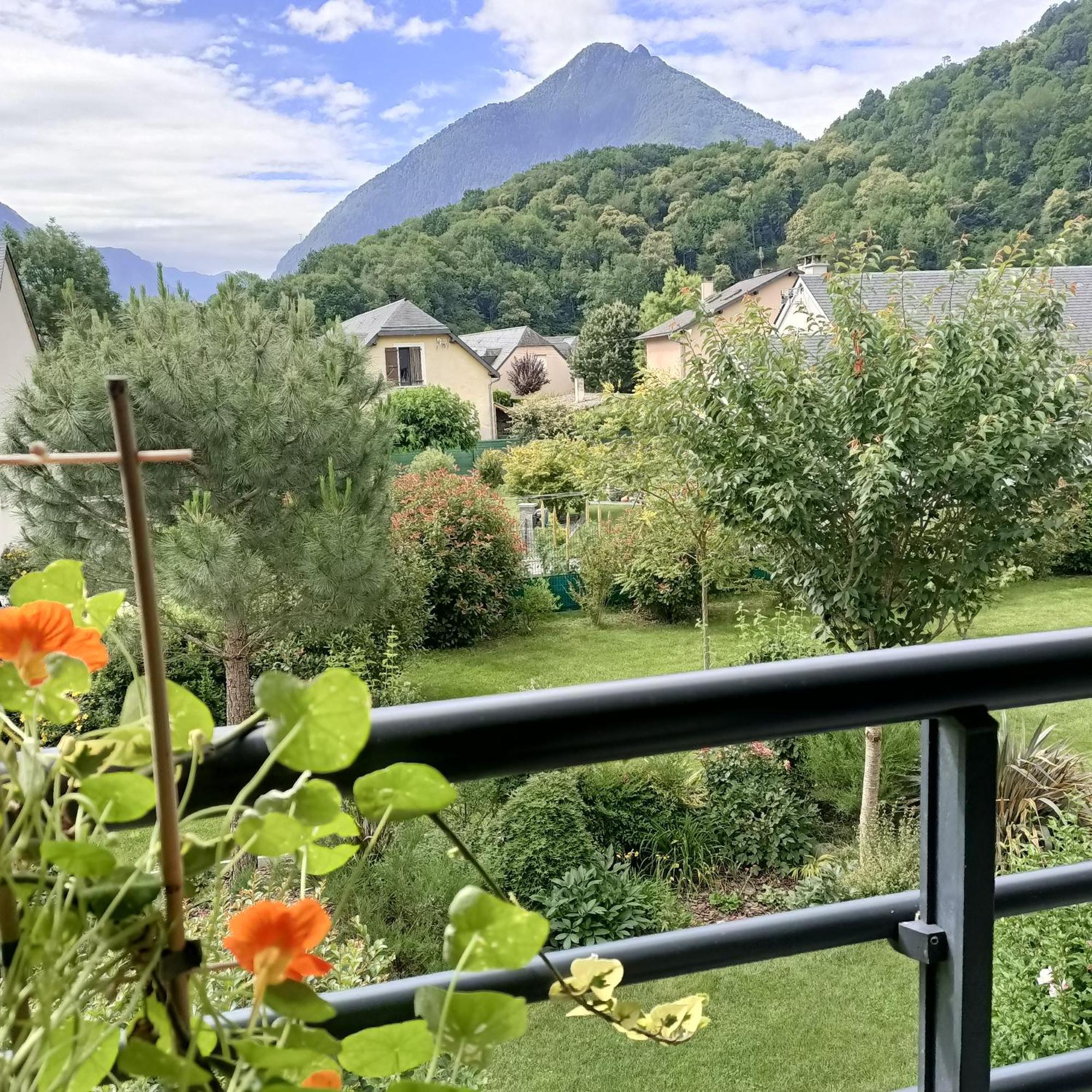 Le Balcon Des Cimes Apartment Adast Exterior photo
